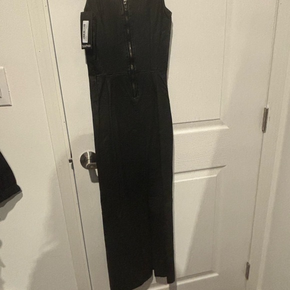 NWT BOOHOO shirred chambray off should dress sz 6 - Picture 5 of 5